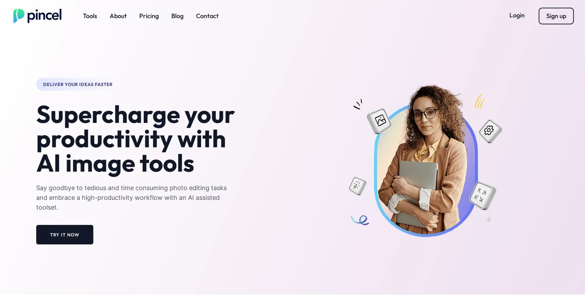 Pincel homepage screenshot — Transform photos with smart, easy online editing.