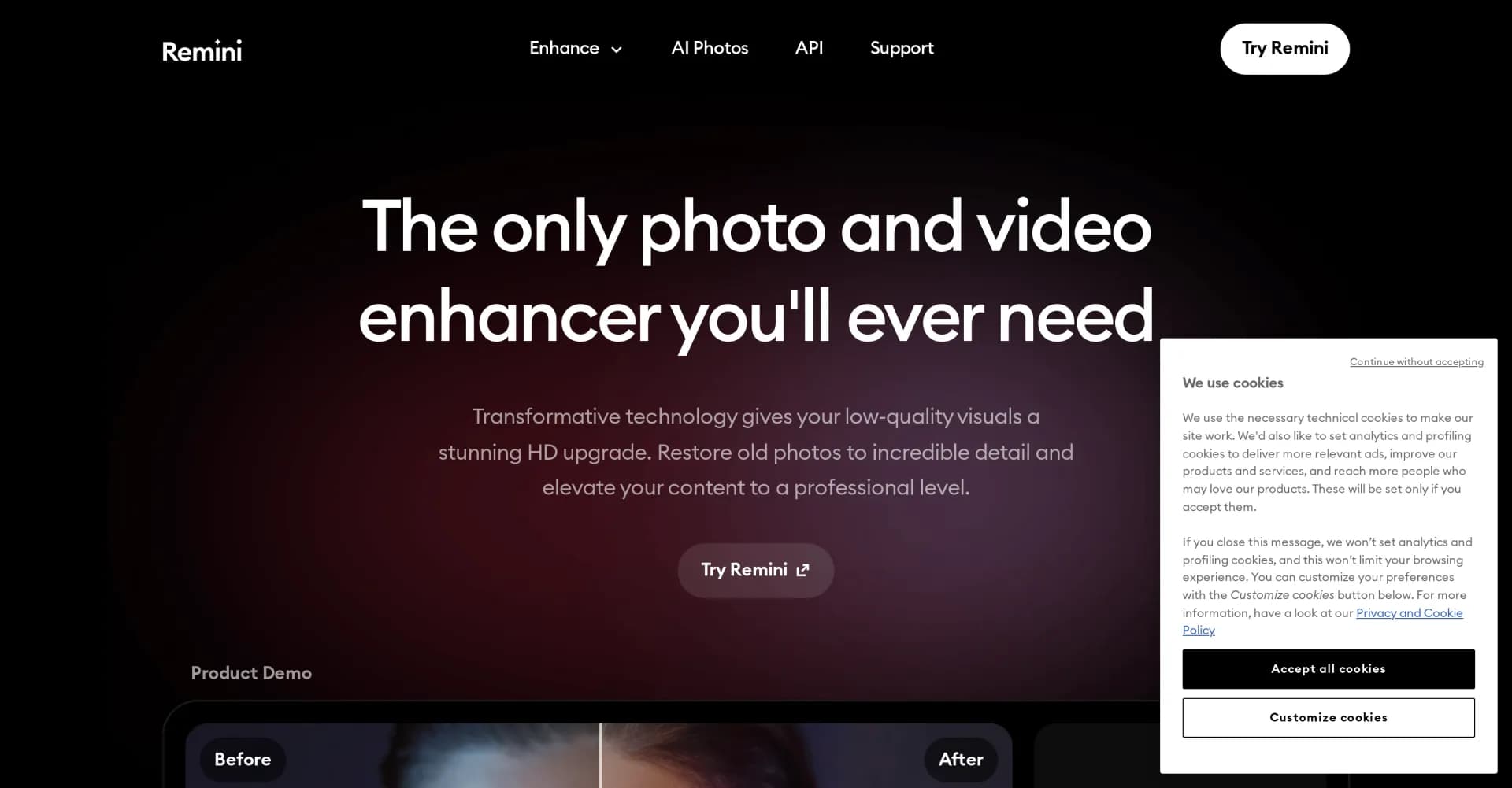 Remini homepage screenshot — Transform old photos into HD masterpieces with AI.