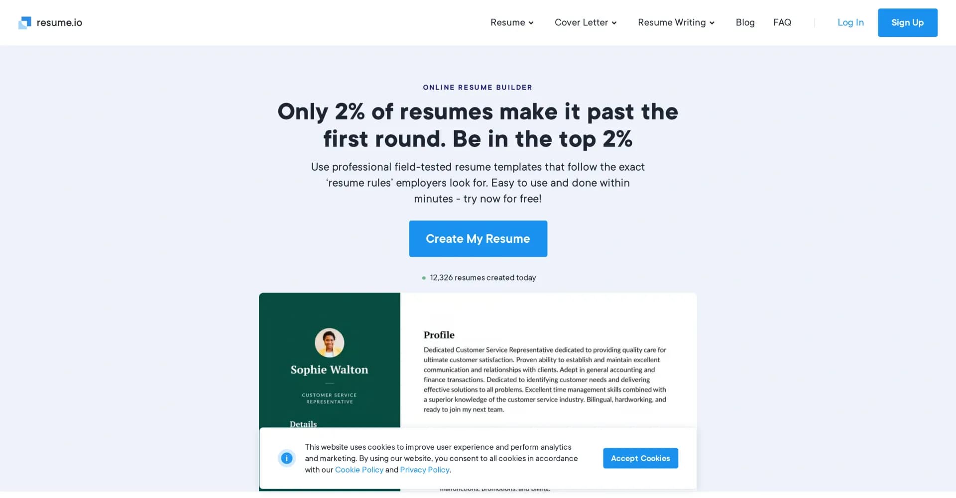 Resume.io homepage screenshot — Create a job-winning resume in minutes